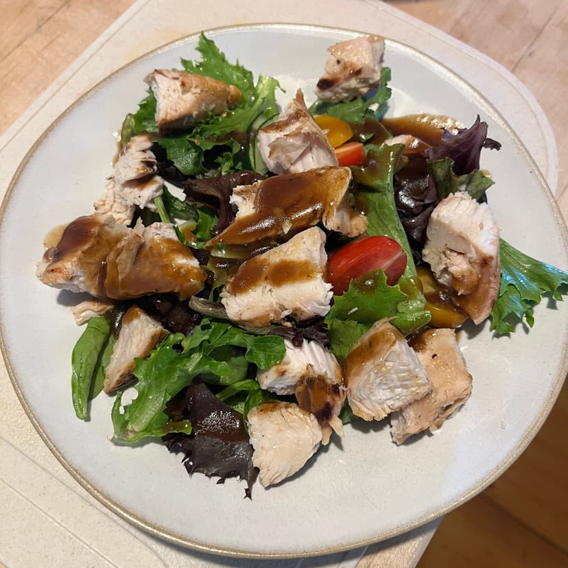 Zesty Grilled Chicken Salad