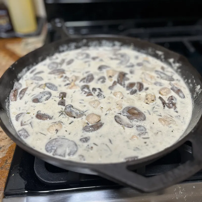 Creamy Mushroom Chicken Pasta
