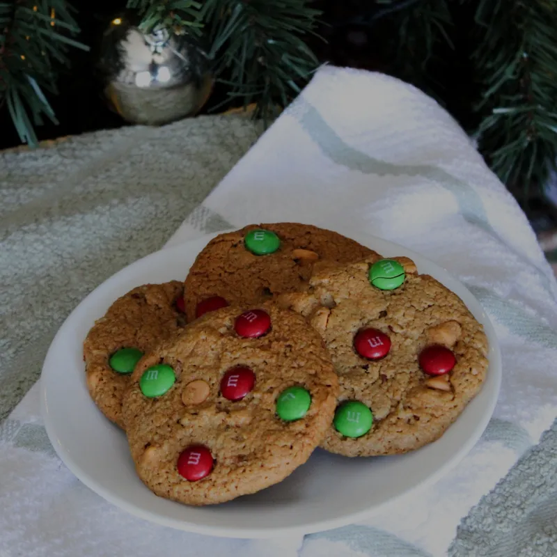 Chewy Oatmeal M&M's Cookies